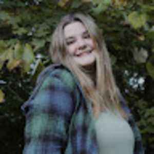 Meet your Posher, Gabby